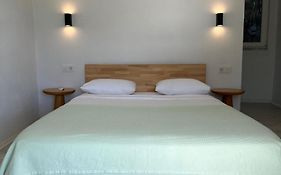 Airport Blue Eye House Ideal For Air Travellers 5 Km From Airport